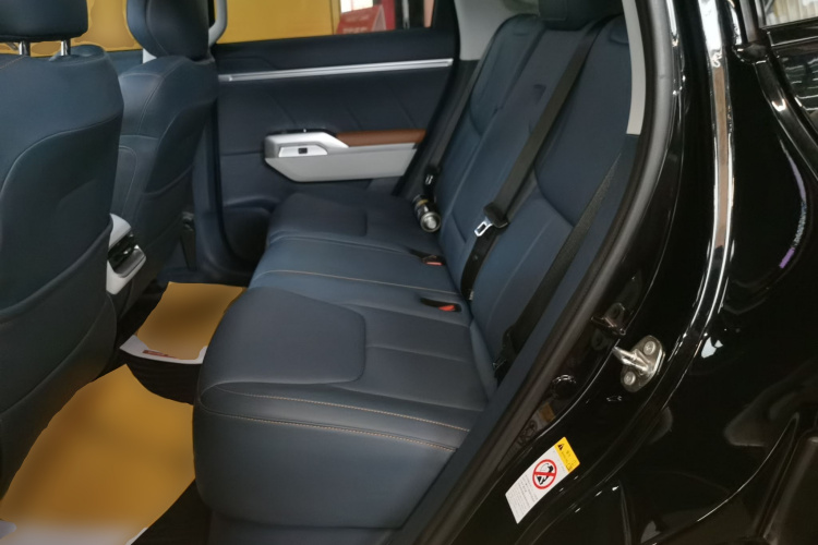 Deepal G318 2024 изображение автомобиля #13