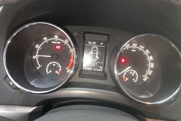 Skoda Yeti 2016 car image #13