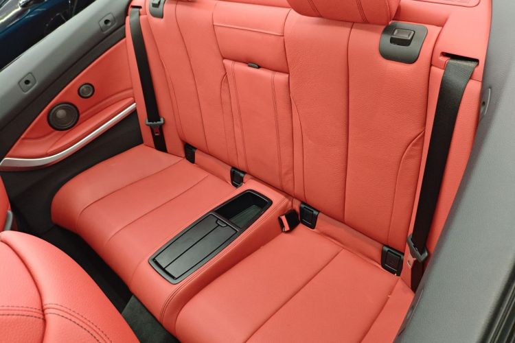 BMW 4 Series 2018 car image #13