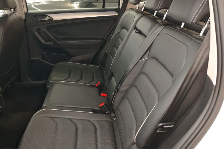 Volkswagen Tiguan L New Energy 2020 imagen de coche #13