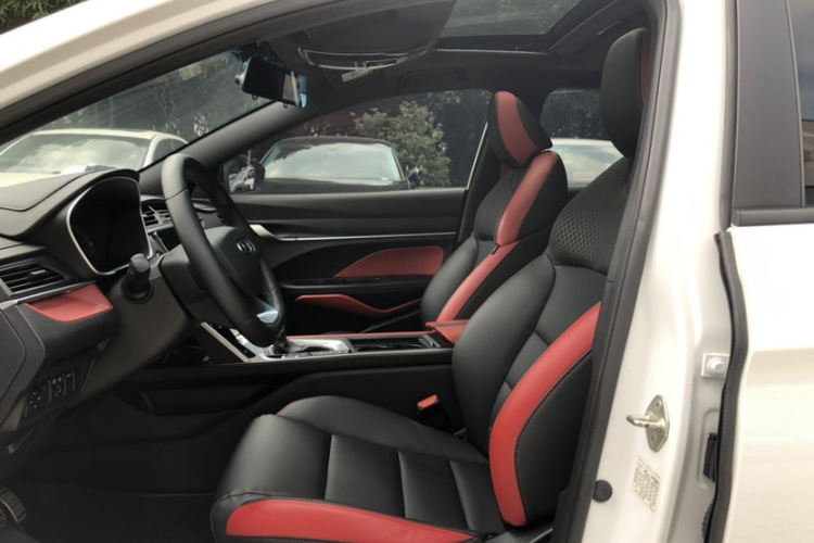GEELY Binray 2021 car image #13