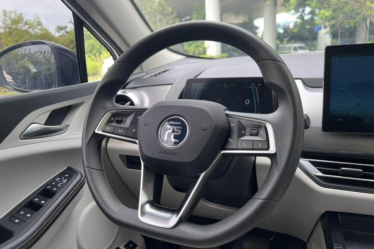 BYD Yuan Pro 2021 immagine di auto #13