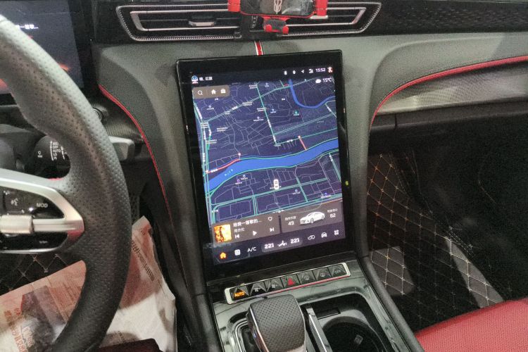 HongQi H6 2025 car image #13