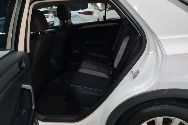 T-Roc 2020 car image #13