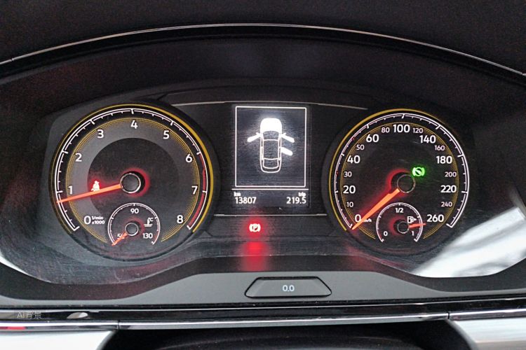 Volkswagen Lamando 2019 car image #13