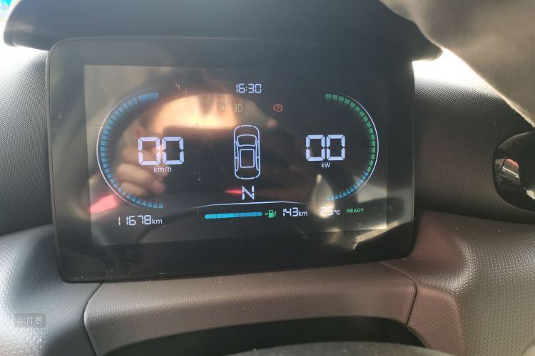 零跑汽车 零跑T03 2024 汽车图片 #13