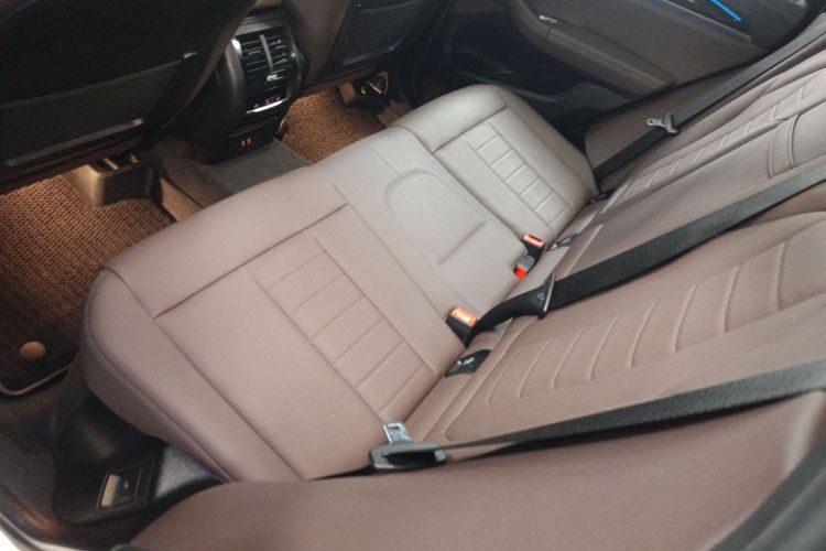 BMW iX3 2021 صورة سيارة #13