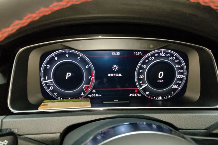 Volkswagen GolfGTI 2018 immagine di auto #13