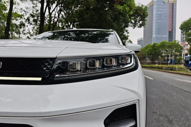 Exceed Chasing Wind C-DM 2023 صورة سيارة #13