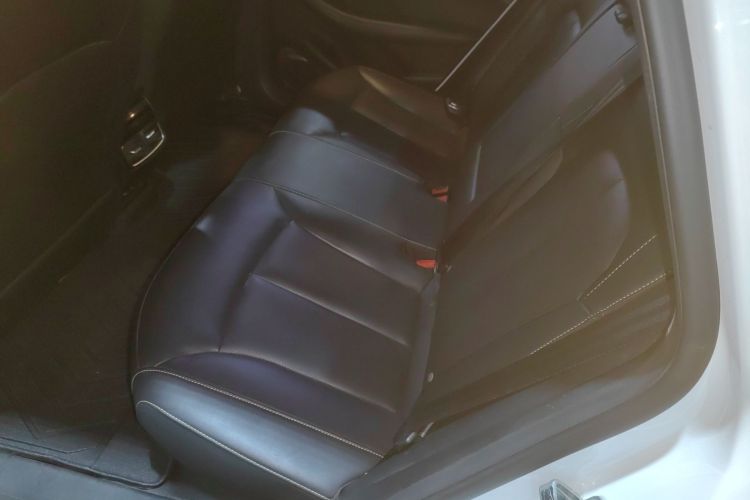 Roewe i6 MAX New Energy 2024 image de voiture #13