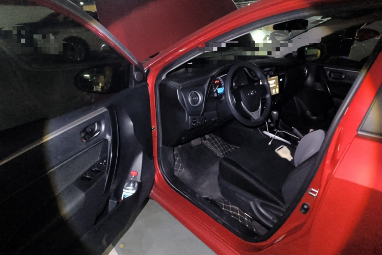 Toyota Corolla 2018 car image #13