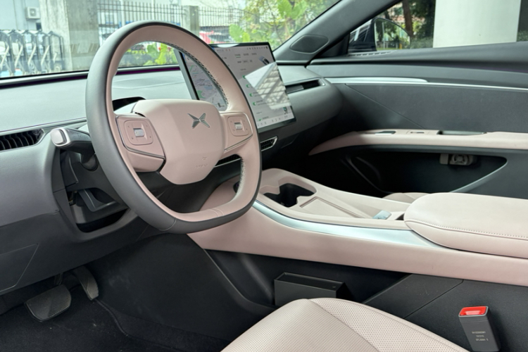 小鹏 小鹏MONA M03 2025 汽车图片 #13