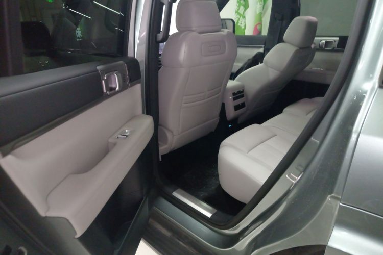 FangChengBao Tiger 7 2025 immagine di auto #13