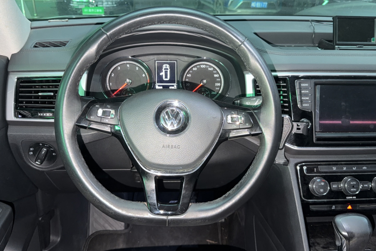 Volkswagen Teramont 2018 car image #13