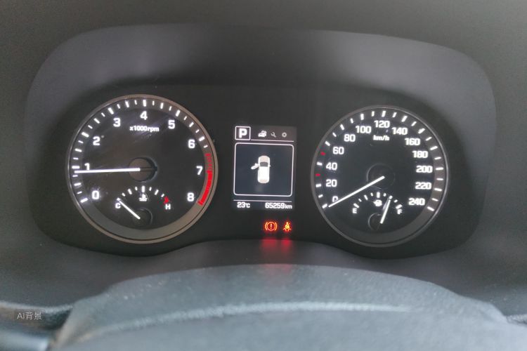 Hyundai Tucson 2016 immagine di auto #13