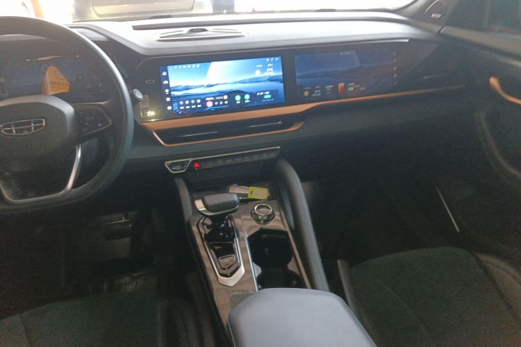 GEELY Monjaro 2022 car image #13