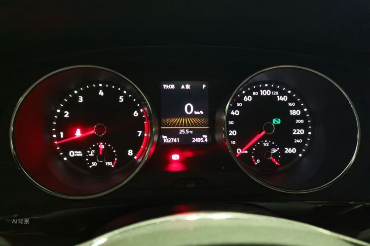 Volkswagen Tiguan L 2018 #13 Volkswagen Tiguan L 2018 car image #13