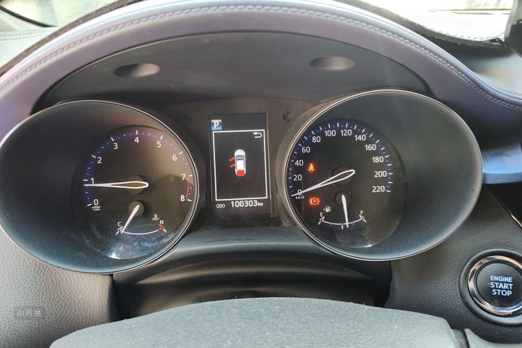 Toyota C-HR 2019 immagine di auto #13