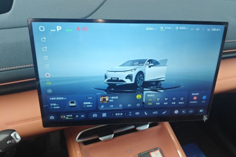 Deepal S07 2025 immagine di auto #13