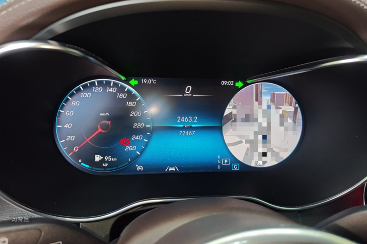 Mercedes-Benz 2020 car image #13