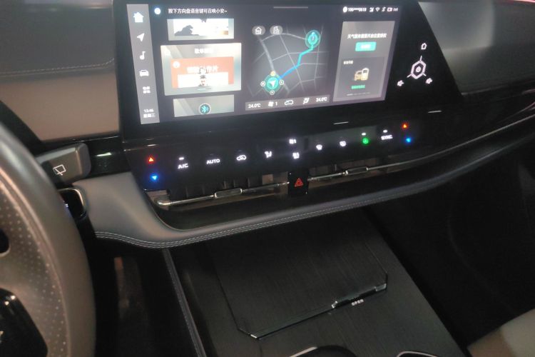 Changan UNI-K iDD 2022 car image #13