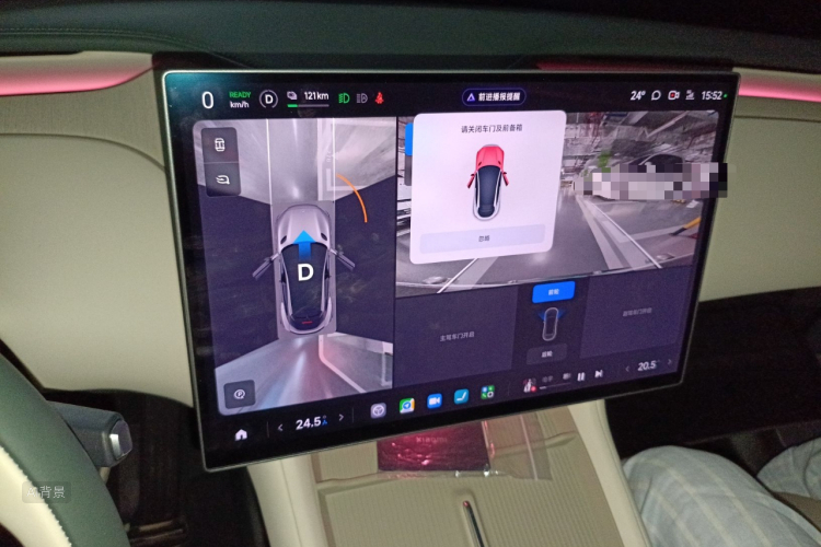 MI YU7 2025 car image #13