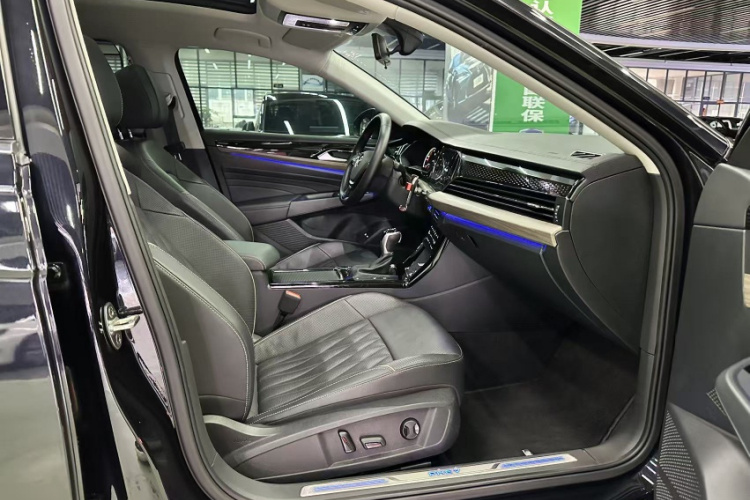 Volkswagen Passat New Energy 2021 immagine di auto #13