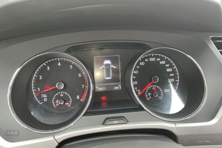 Volkswagen Touran 2017 immagine di auto #13