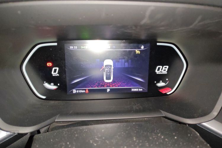 5 2023 car image #13