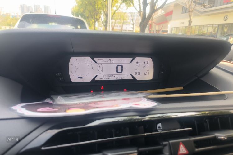 Citroen C4 PICASSO 2017 صورة سيارة #13