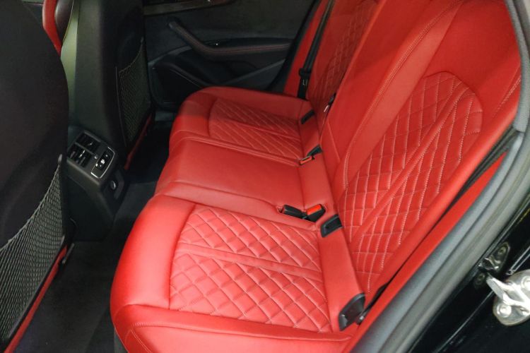 Audi S4 2023 imagem de carro #13