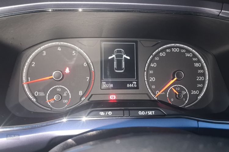 Volkswagen T-Cross 2019 #13 Volkswagen T-Cross 2019 car image #13