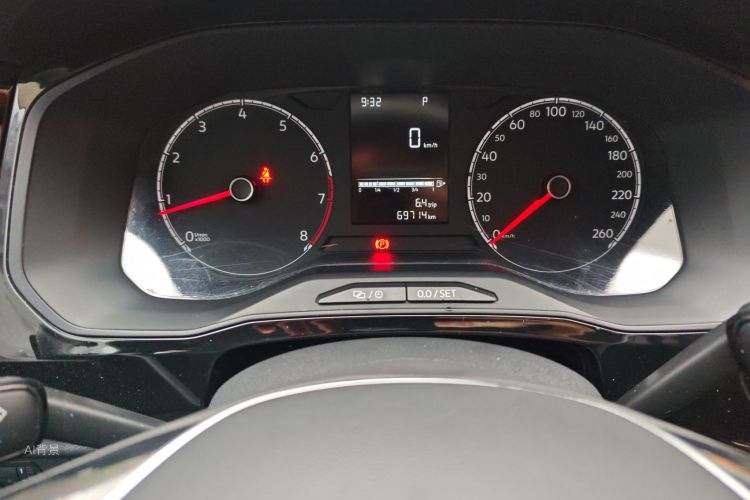 VS5 2019 car image #13