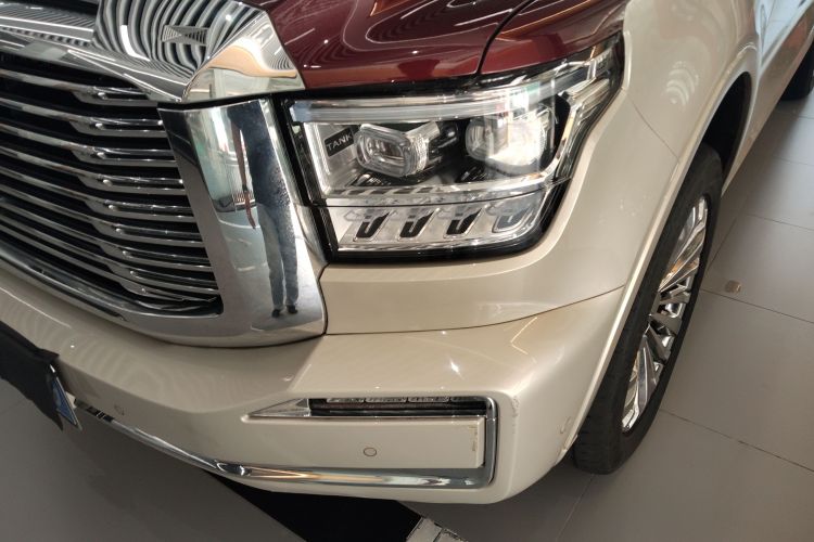 Tank 500 2022 изображение автомобиля #13