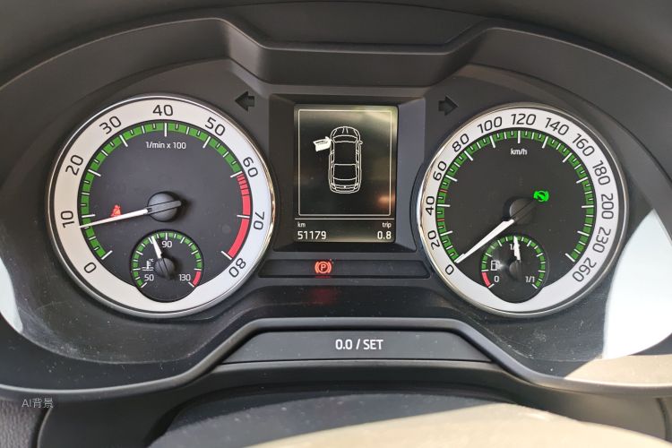 Skoda Octavia 2020 car image #13