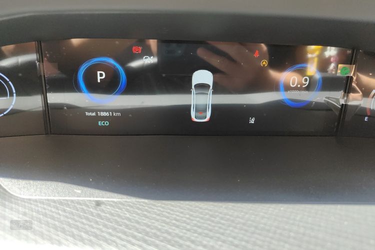 Changan UNI-V 2022 immagine di auto #13