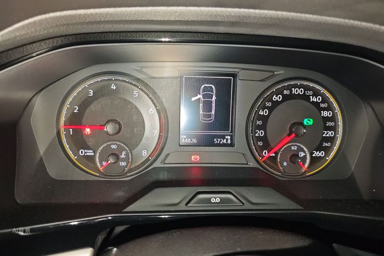 Volkswagen Lavida 2019 car image #13