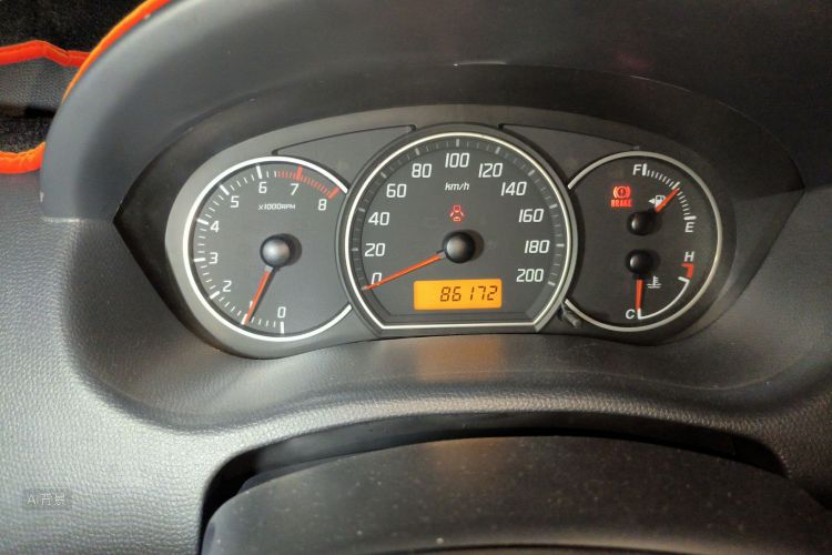 铃木 雨燕 2016 汽车图片 #13