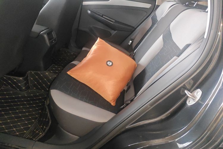 VS5 2025 immagine di auto #13