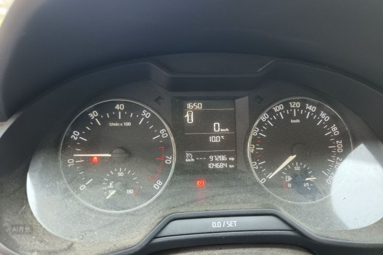 Skoda Octavia 2015 car image #13