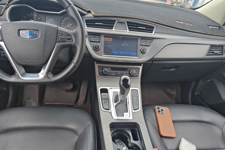 GEELY Emgrand GS 2016 car image #13