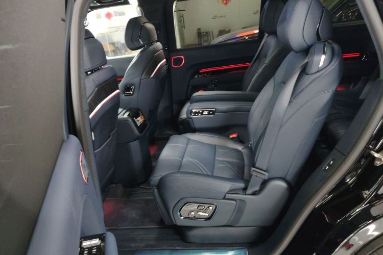 极氪 极氪9X 2026 汽车图片 #13