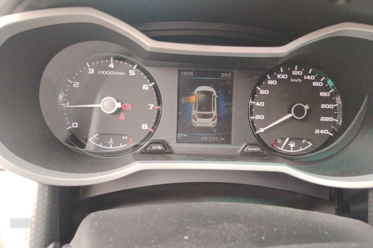 GEELY Emgrand GS 2017 car image #13