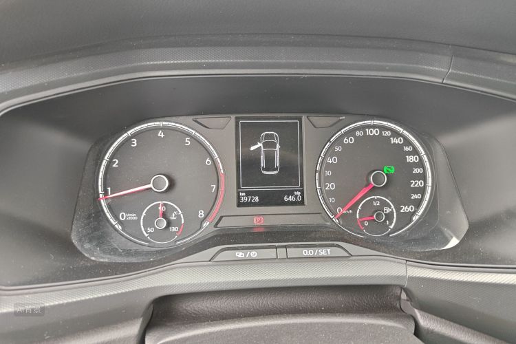 Volkswagen T-Cross 2020 car image #13