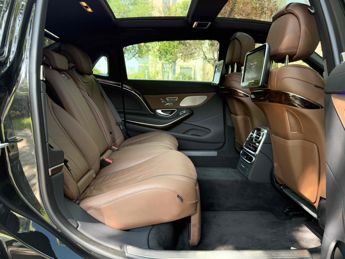 Mercedes-Benz GL AMG 2017 immagine di auto #13