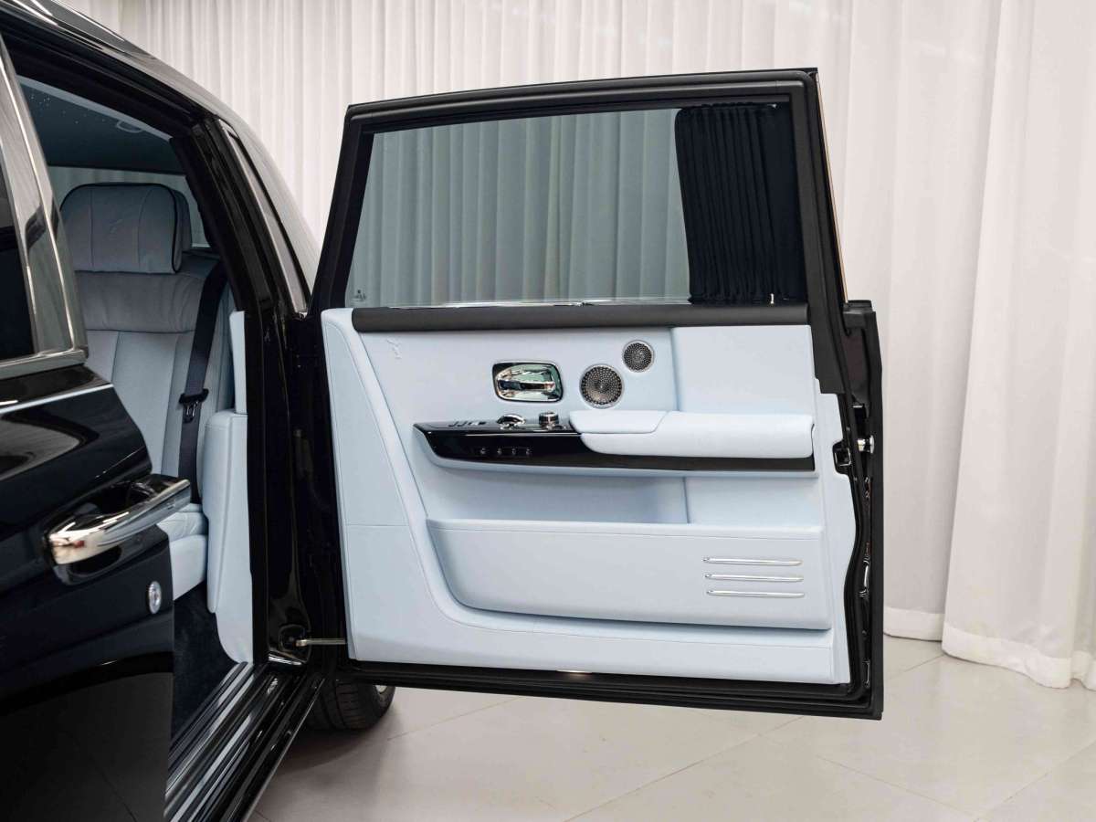 劳斯莱斯 幻影 2023 汽车图片 #13