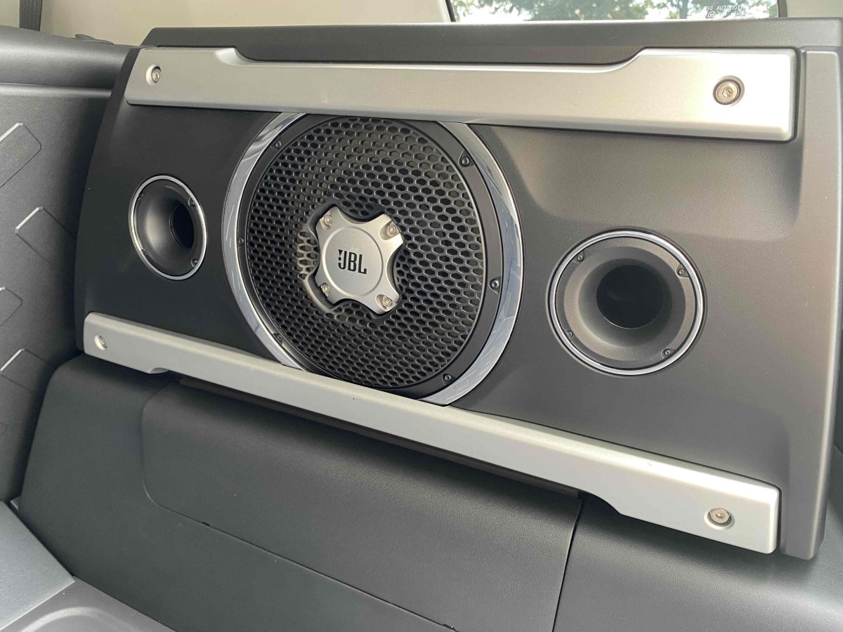 Toyota FJ Cruiser 2019 car image #13