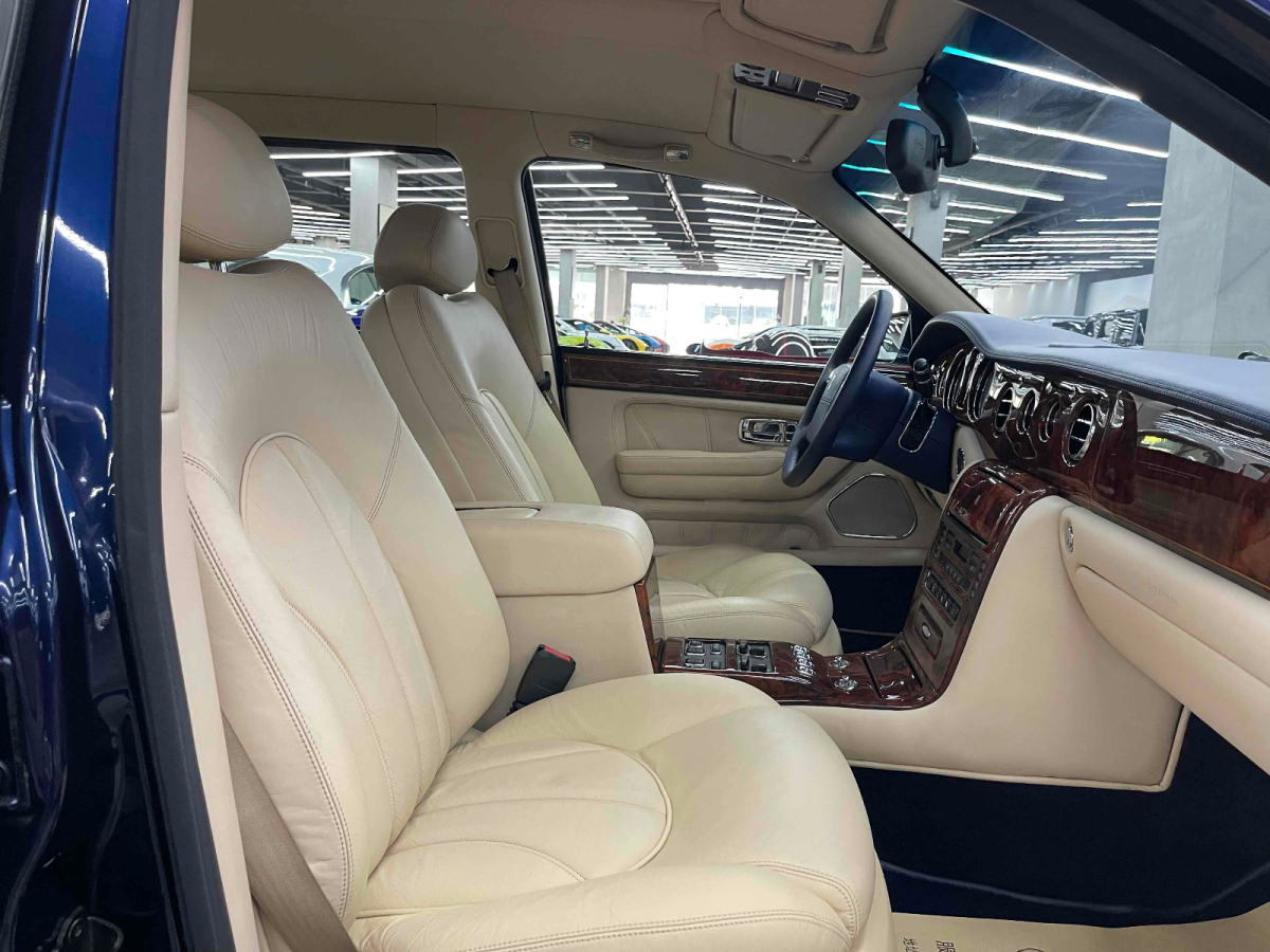 劳斯莱斯 幻影 2011 汽车图片 #13