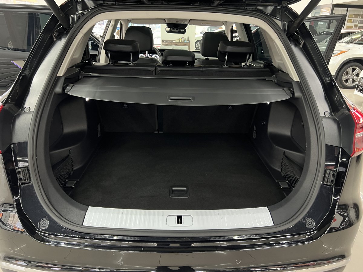 HongQi HS5 2022 car image #13