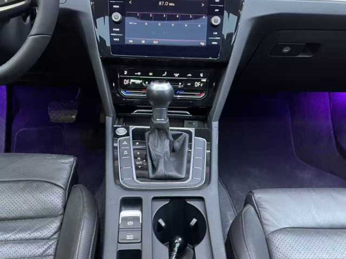 Volkswagen Passat Variant 2019 #13 Volkswagen Passat Variant 2019 immagine di auto #13